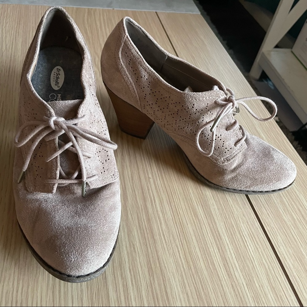 Dr. Scholl’s Memory Foam Cool Fit Lace Up Oxford Heel Taupe Size 7